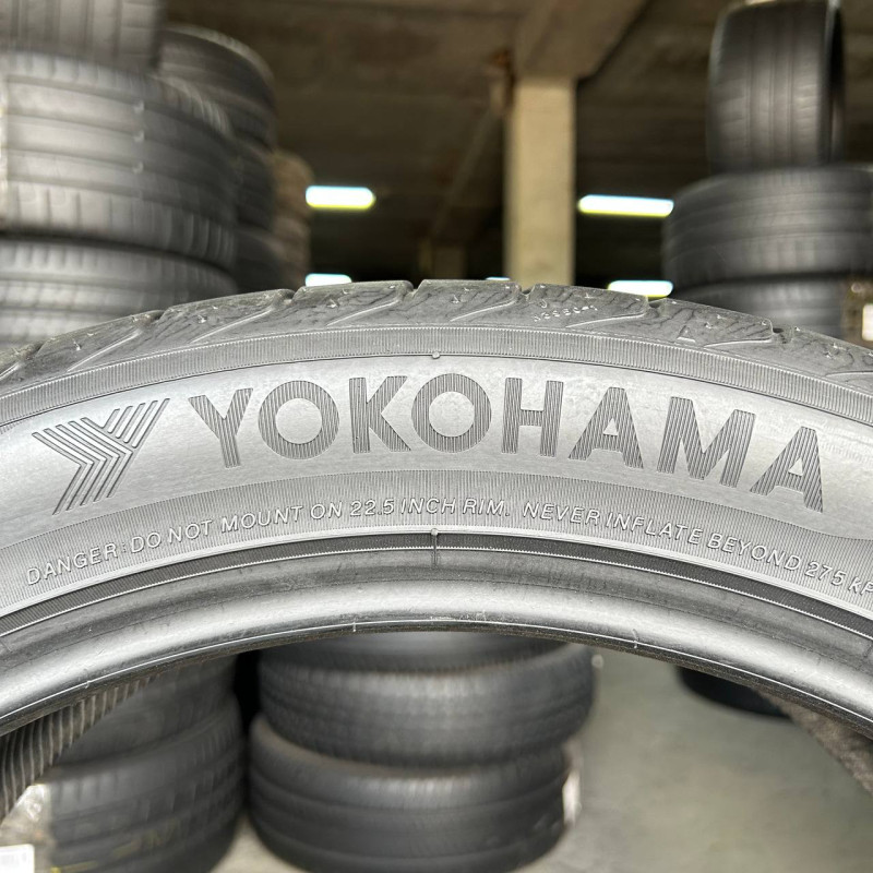 285/40 R22 YOKOHAMA ADVAN SPORT V105 6mm