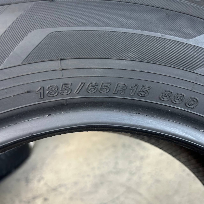 185/65 R15 YOKOHAMA ICE GUARD IG60 8mm