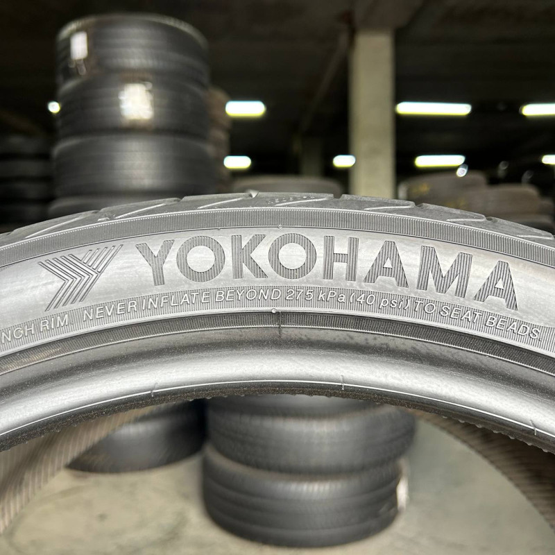 315/30 R22 YOKOHAMA ADVAN SPORT V105 5mm