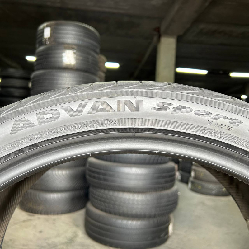 315/30 R22 YOKOHAMA ADVAN SPORT V105 5mm