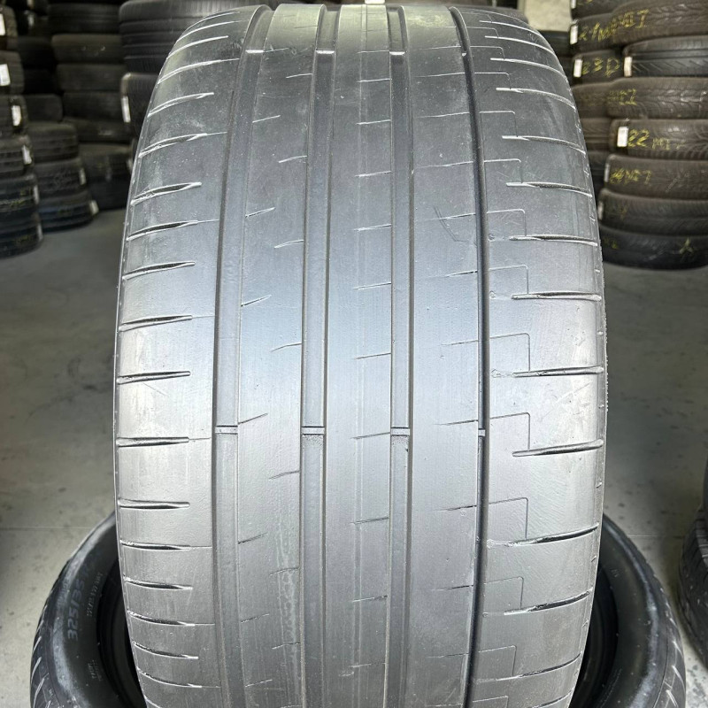 325/35 R22 PIRELLI PZERO PZ5 6mm