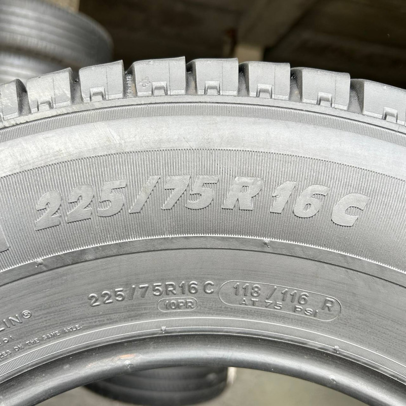 225/75 R16C MICHELIN AGILIS 8mm