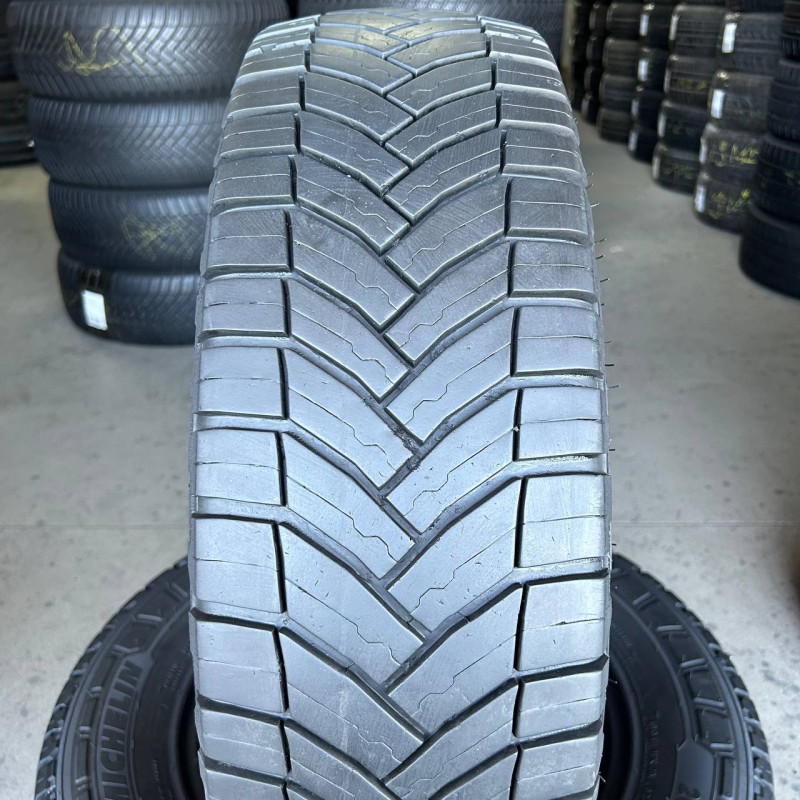 205/75 R16C MICHELIN AGILIS CROSSCLIMATE 7mm