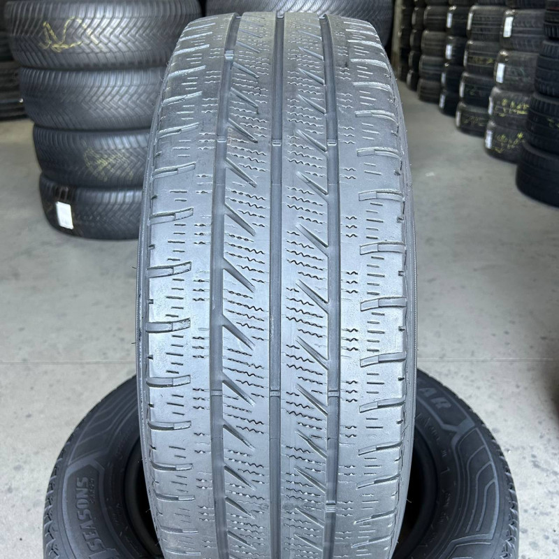 205/65 R16C GOODYEAR VECTOR 4 SEASONS CARGO 5mm