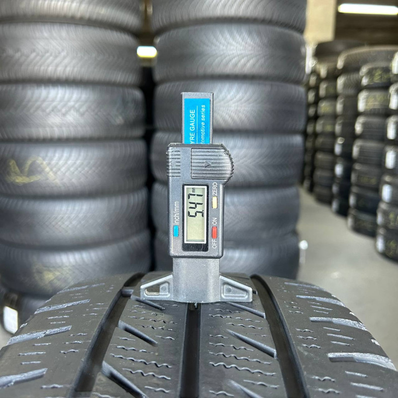 205/65 R16C GOODYEAR VECTOR 4 SEASONS CARGO 5mm