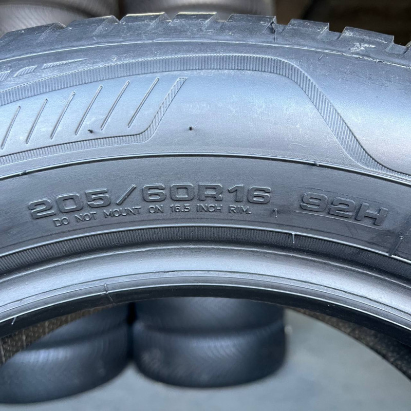 205/60 R16 GOODYEAR VECTOR 4 SEASONS GEN-3 5mm