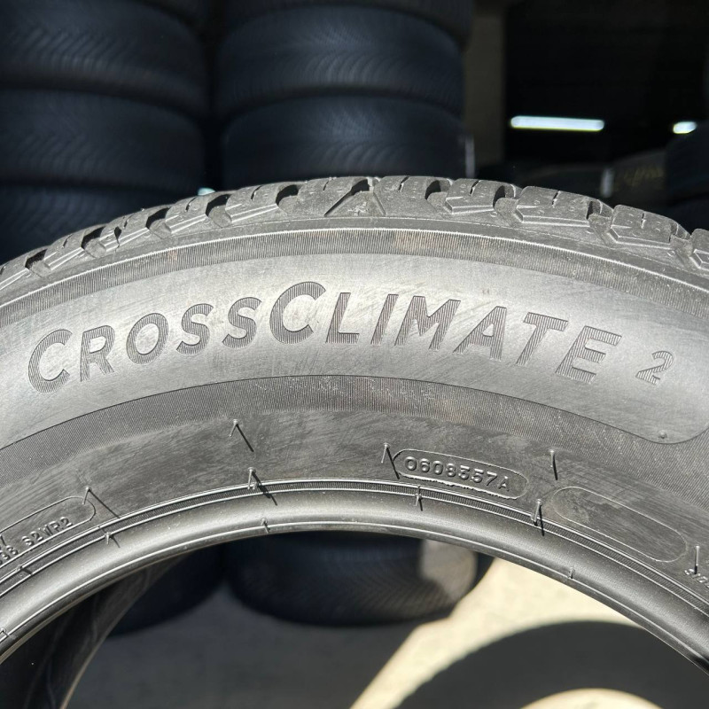215/65 R16 MICHELIN CROSS CLIMATE 2 6mm