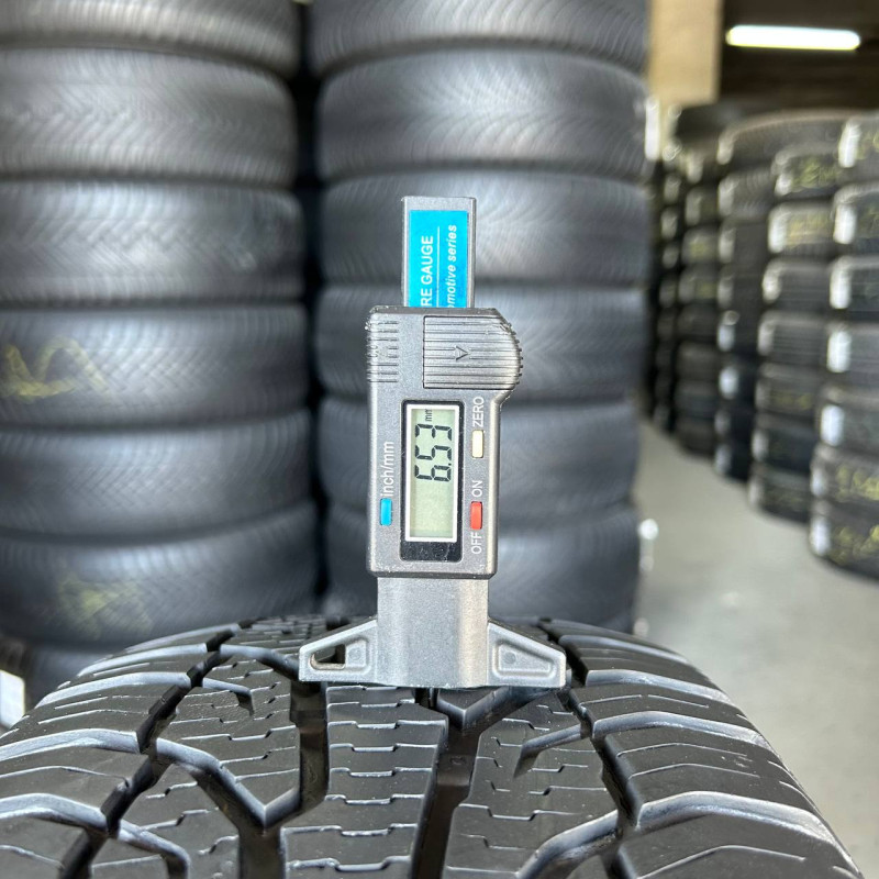 205/60 R16 UNIROYAL ALLSEASONEXPERT 2 6mm