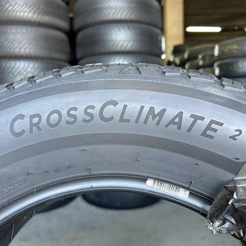 215/65 R16 MICHELIN CROSS CLIMATE 2 5mm