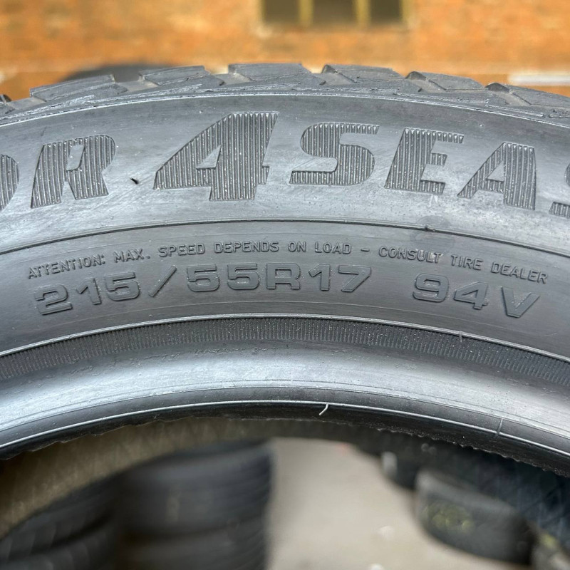 215/55 R17 GOODYEAR VECTOR 4 SEASONS GEN-2 8mm