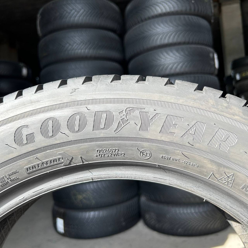 225/55 R17C GOODYEAR VECTOR 4 SEASONS CARGO MO-V 6mm